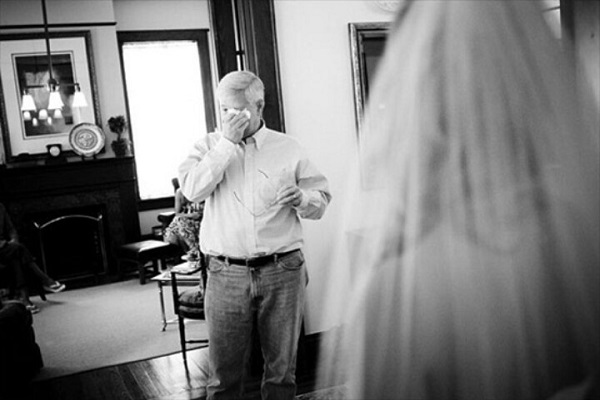 father of the bride most touching wedding photos