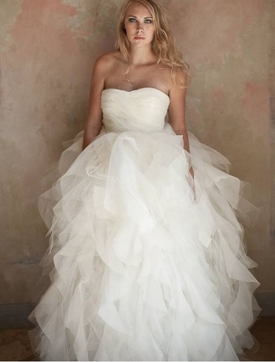 tulle strapless wedding gown