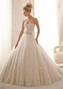 finding the perfect wedding dress