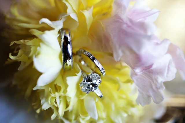 Sonoma County wedding flowers rings