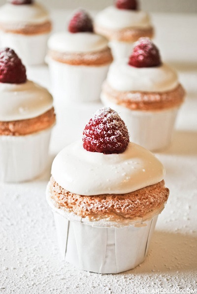 angel food cupcakes winter wedding desserts