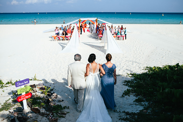best Cancun wedding photographer Ivan Luckie