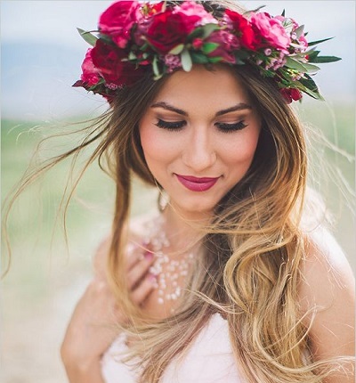 15+ Flower Crowns For Your Summer Wedding 2022 [with Photos]