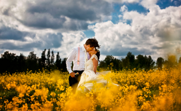 hiring-a-wedding-photographer